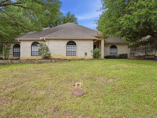 1500 Sandy Creek Dr, Denton, TX 76205