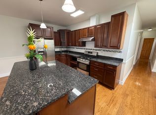 8617 102nd St #2F, Richmond Hill, NY 11418