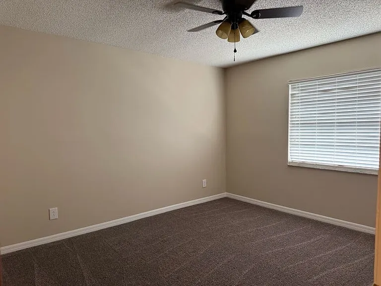 18312 Citation St — Photo 16