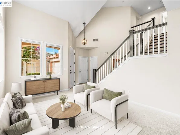 2042 Dahlia Cmn, Livermore, CA 94551