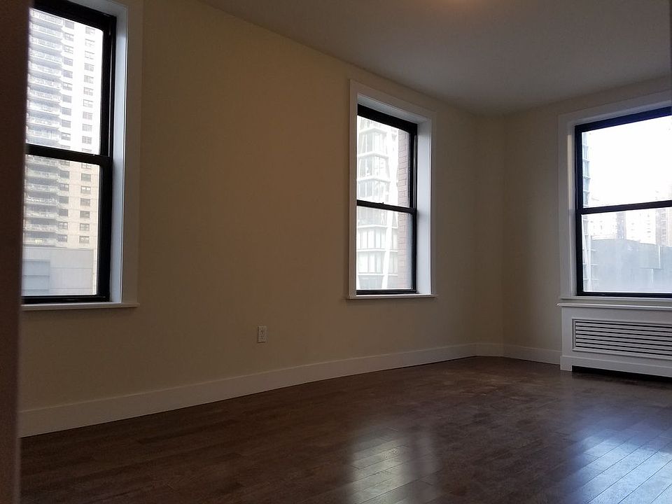 1st image of 148 W 67th St APT 14