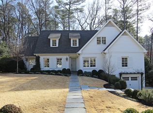 3009 Rhodenhaven Dr NW, Atlanta, GA 30327