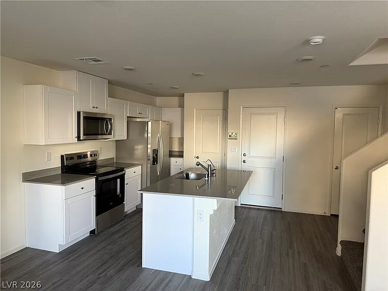 1912 Alouette Vista St — Photo 8
