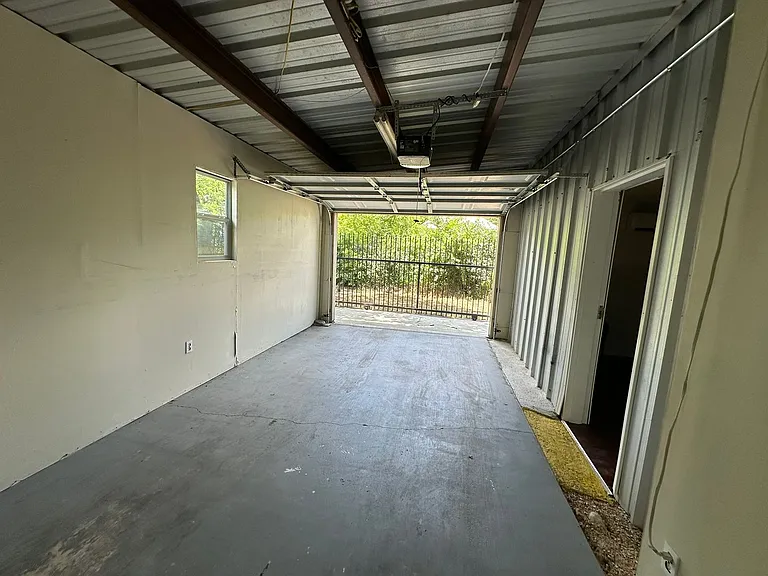 1619 Nolan St #B — Photo 17