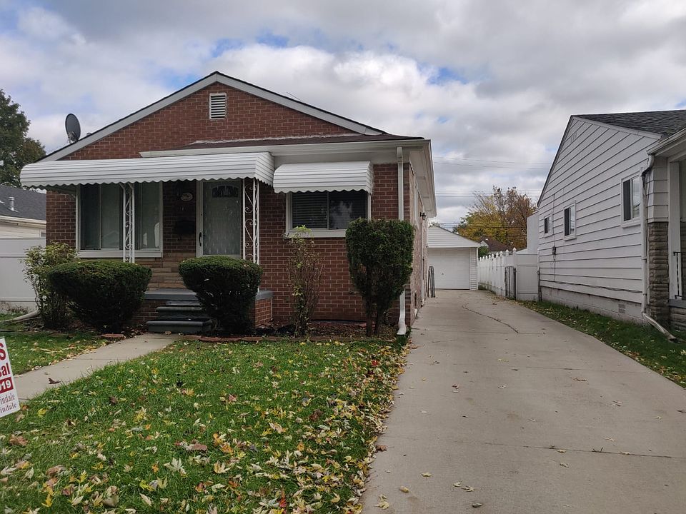 1st image of 17148 Palmer St