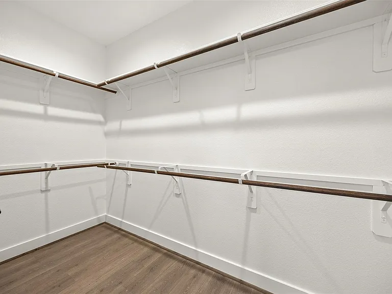 2710 Bronze Vista Dr — Photo 18