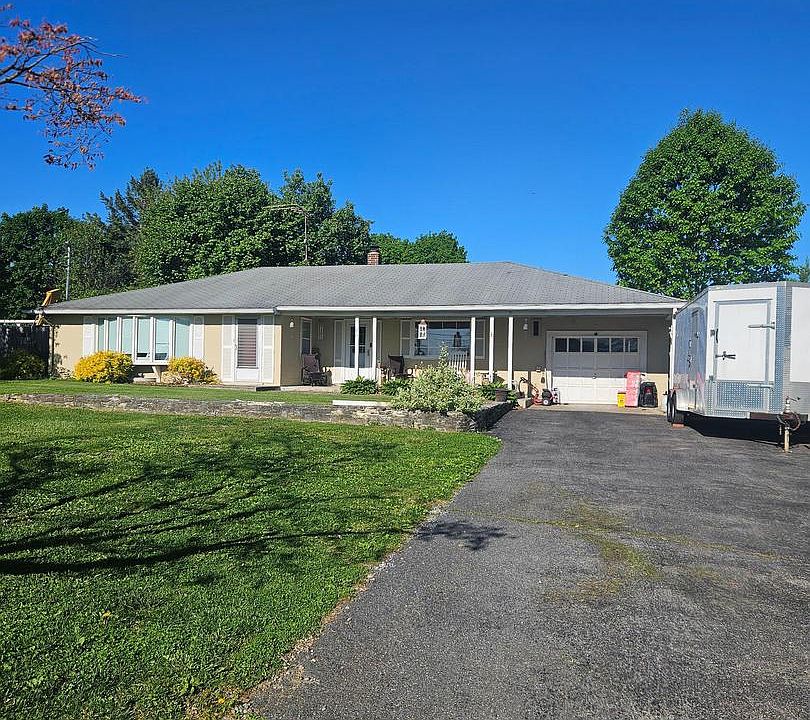 1st image of 210 Colebrook Rd