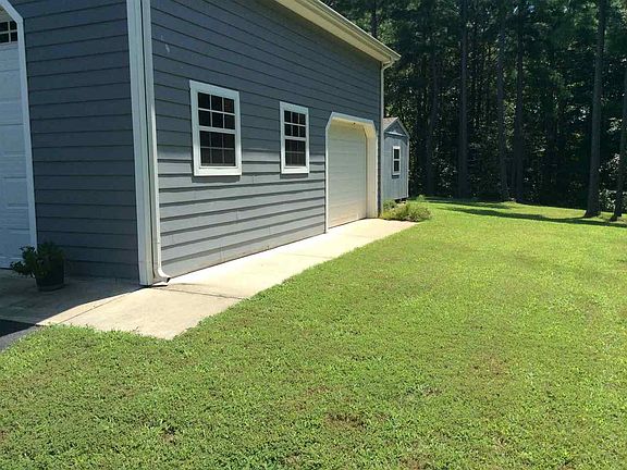 2nd image of 199 Shelby Dr