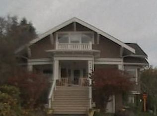 6724 34th Ave NW, Seattle, WA 98117