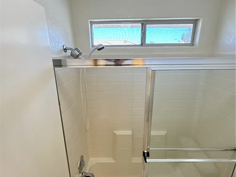 1025 Allure Dr — Photo 22