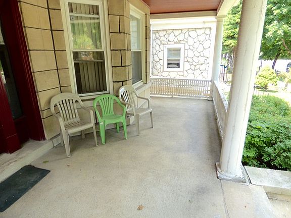 2nd image of 5247 W Washington Blvd