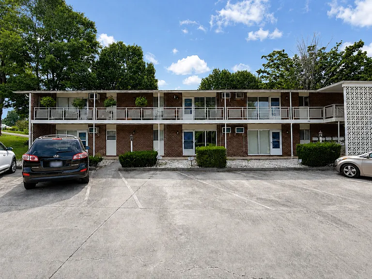 712 Carter Sells Rd #8 — Photo 1