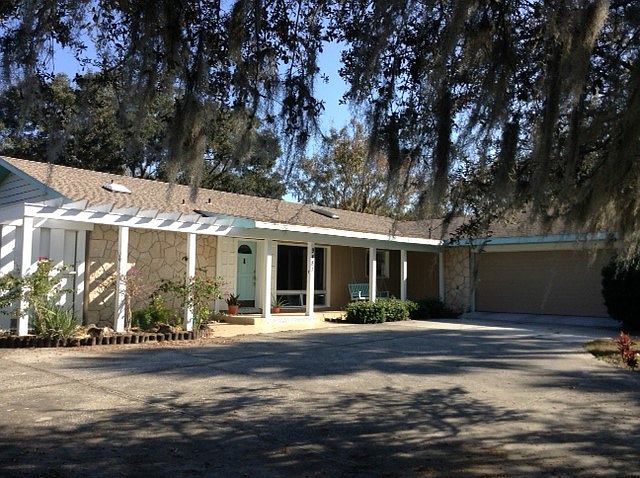 1st image of 9481 N Silver Lake Dr