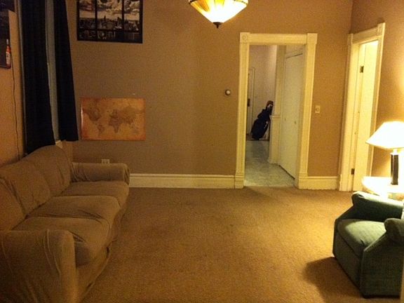 5th image of 825 W Buckingham Pl #1