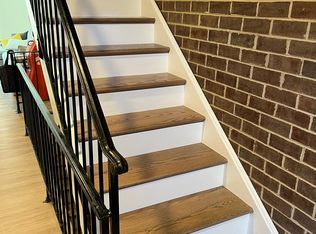 8106 Inverness Ridge Rd, Potomac, MD 20854