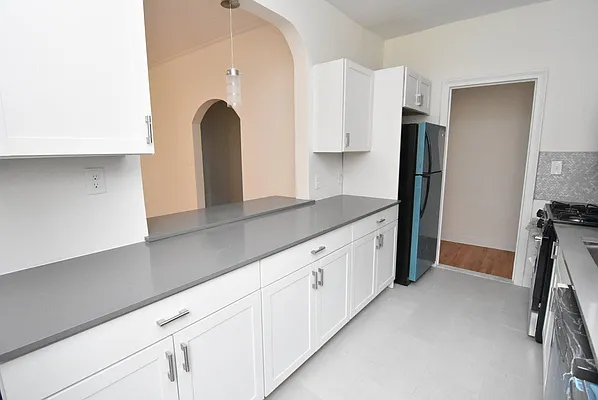 Rented by Bohemia Realty Group | media 8