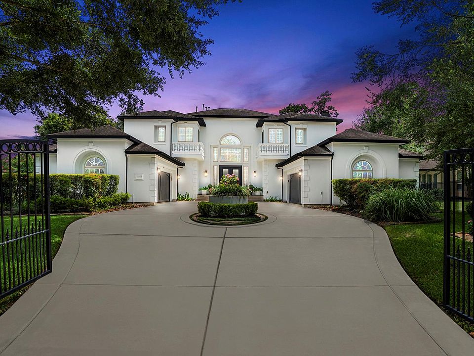 1st image of 7 Chivary Oaks Ct