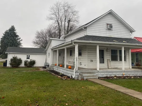 239 S Walnut St, Union City, IN 47390