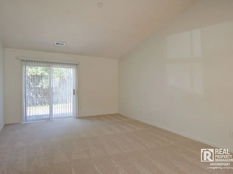 239 Dupont Way — Photo 11
