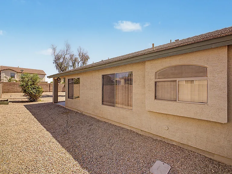 4649 E Augusta Ave — Photo 36
