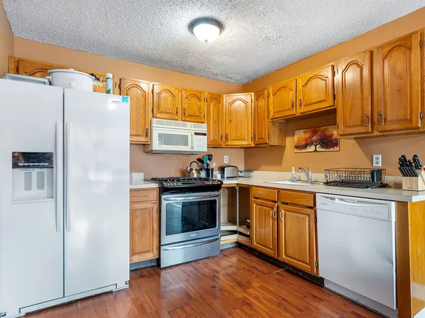 125 Wirt Avenue image 7 of 17