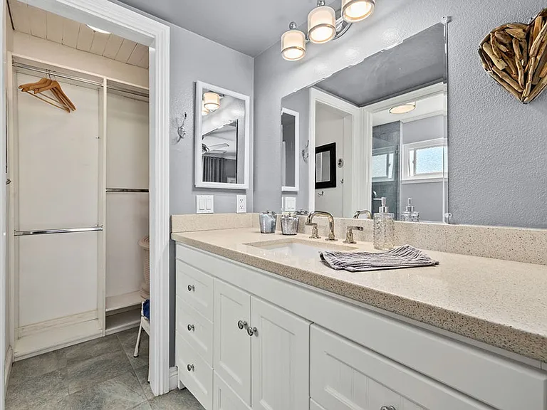 33232 Sea Bright Dr — Photo 16