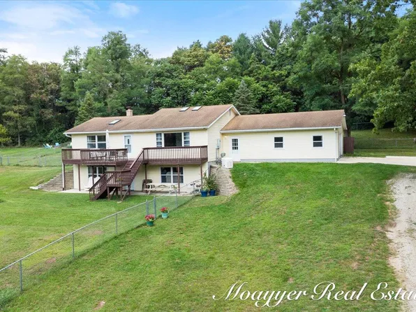 41240 County Road 652, Mattawan, MI 49071