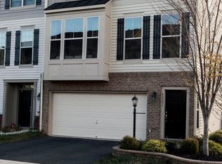 42591 Chisholm Dr, Ashburn, VA 20148