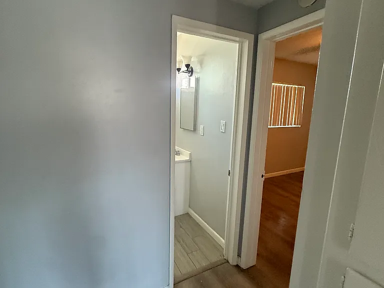 Downey Ave Apartments — Photo 8