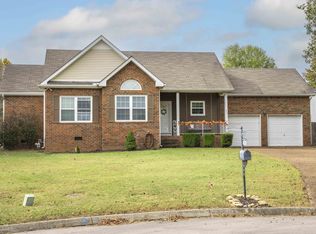 2805 Cattletrace Cir, Spring Hill, TN 37174