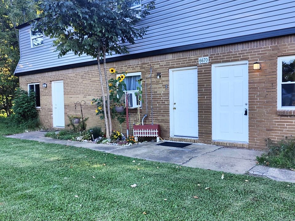 1st image of 2611 Edelweiss St NE APT 4