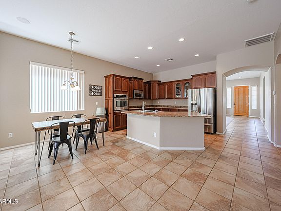 4th image of 10465 E KNOWLES Avenue
