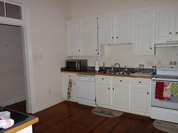 2nd image of 117 N 29th St #1