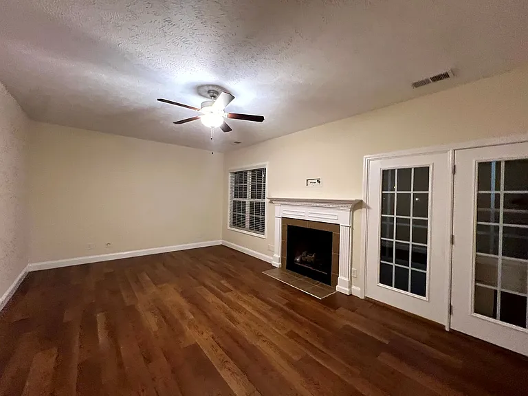 2458 Market Hill Dr — Photo 27