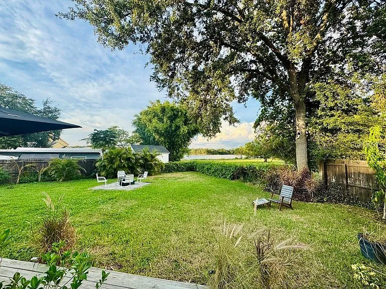 1815 Barker Dr — Photo 3