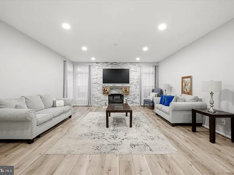 10545 Turning Grass Way — Photo 14