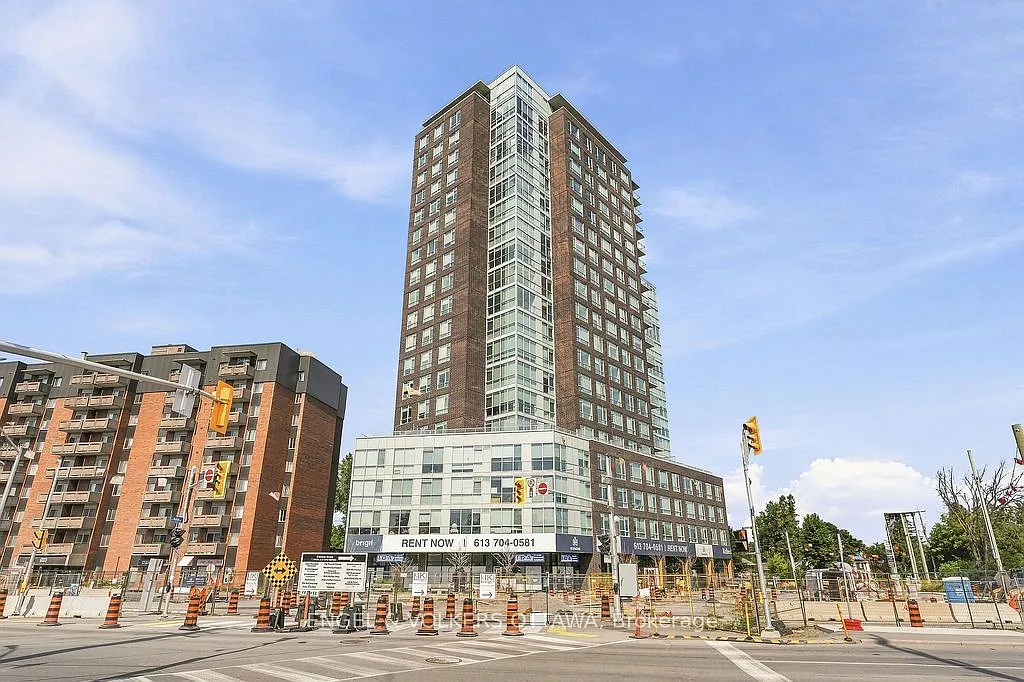 1 bed, $2,385 — Photo 2