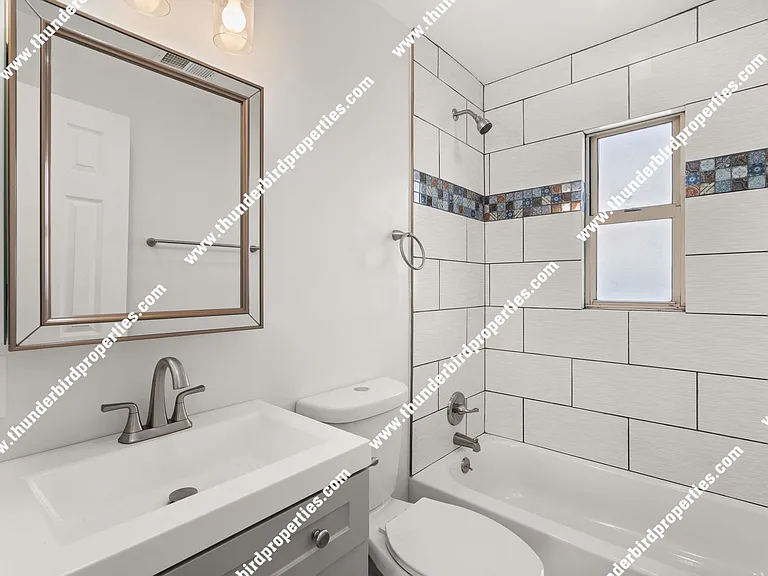 1221 San Mateo Blvd SE — Photo 15