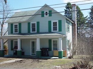 1572 Prospect St, Tobyhanna, PA 18466