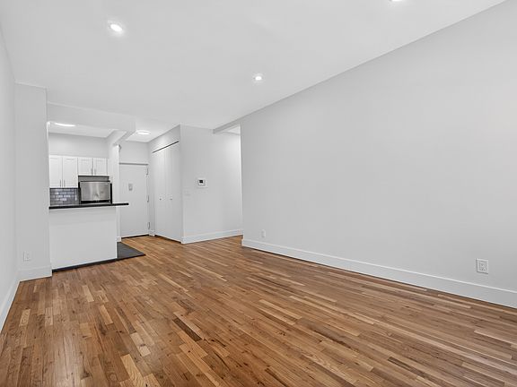 3rd image of 29 Avenue B APT 3B