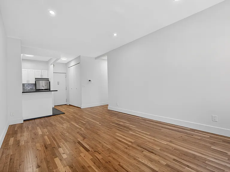 29 Avenue B #3B — Photo 3