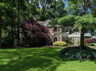 498 Edgewood Rd, Mansfield, OH 44907