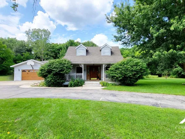 9271 E Sidney Rd, Crystal, MI 48818