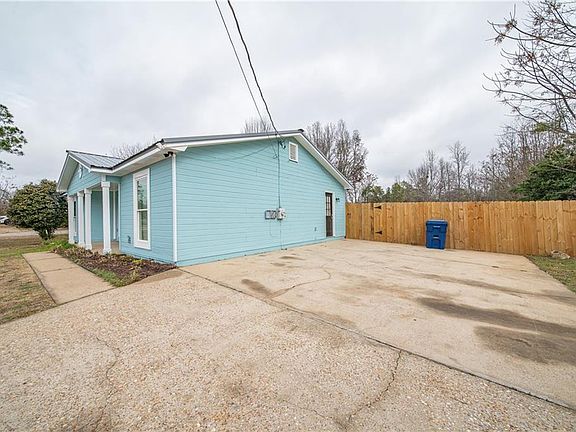 3rd image of 4795 Lee Road 246