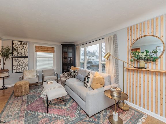 4th image of 21437 Northwood Ave