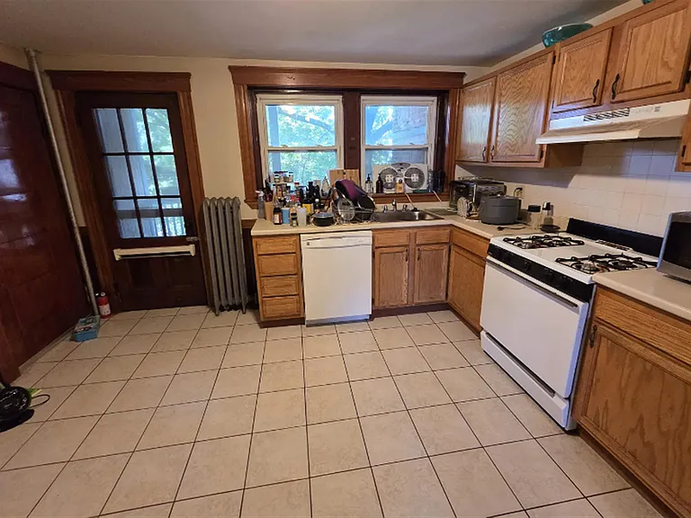 105 Norfolk St #2 — Photo 2