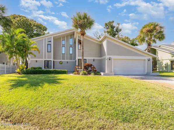 4 Spinnaker Point Ct, Indian Harbour Beach, FL 32937