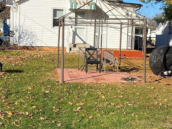 2nd image of 1036 Garfield Ave