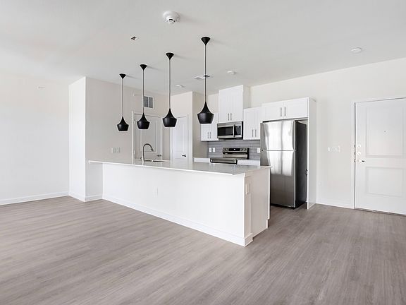 5th image of 901 E Rendon Crowley Rd #1024