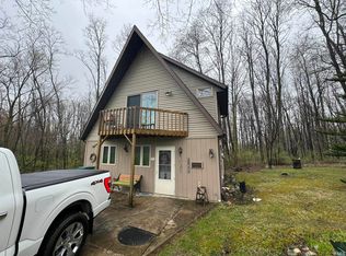 66201 Oak Rd, Lakeville, IN 46536